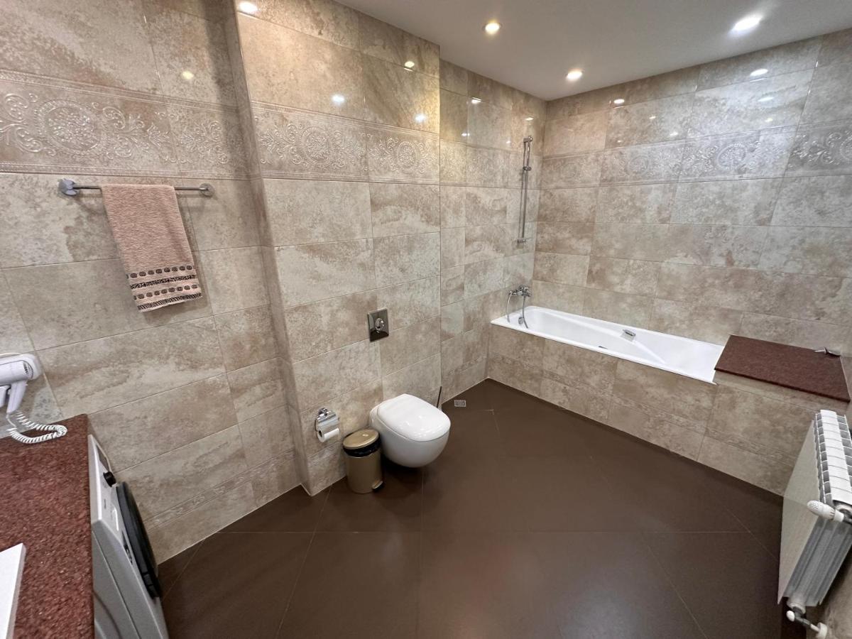 Apartment In Downtown "Rustaveli Residence" Τυφλίδα Εξωτερικό φωτογραφία